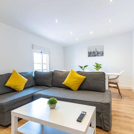 Reial 4 Tarragona Apartment Bagian luar foto