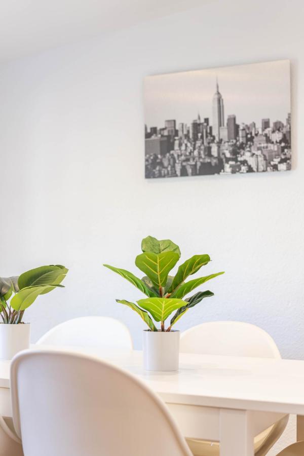 Reial 4 Tarragona Apartment Bagian luar foto